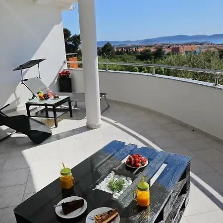 Ferienwohnung Deluxe Look Zadar Exterior foto